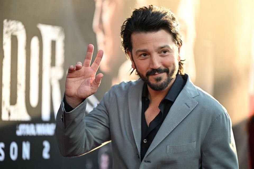 Diego Luna entró a la lista Time100 de las personas más influyentes del mundo, reconocido por su carrera, impacto social y visión crítica.