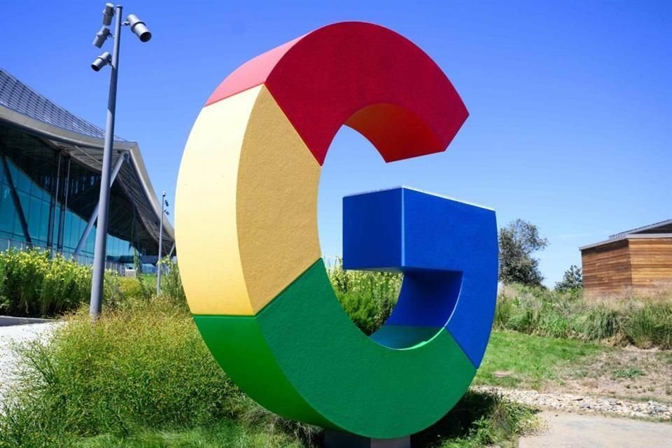 Google dominó ilegalmente dos mercados de tecnología publicitaria en línea, declaró hoy un juez federal.