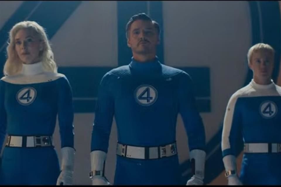 Julia Garner sorprendió como Silver Surfer en el tráiler de 'Los Cuatro Fantásticos: Primeros Pasos', que llega a los cines el 25 de julio.