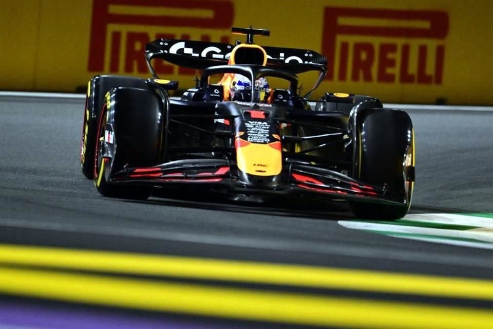 Verstappen busca volver a ganar en Arabia Saudita.