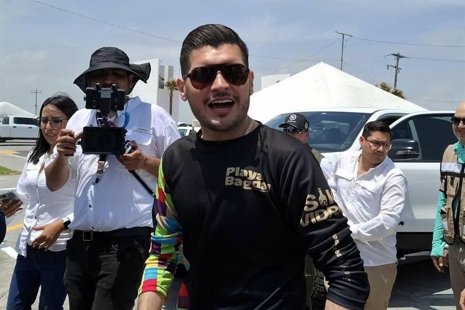 Alcalde  dijo que que no se trató de ninguna detención o retiro de visa.