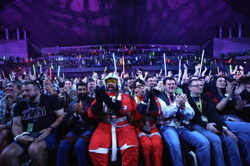 Fans en la Star Wars Celebration en Japón 2025.