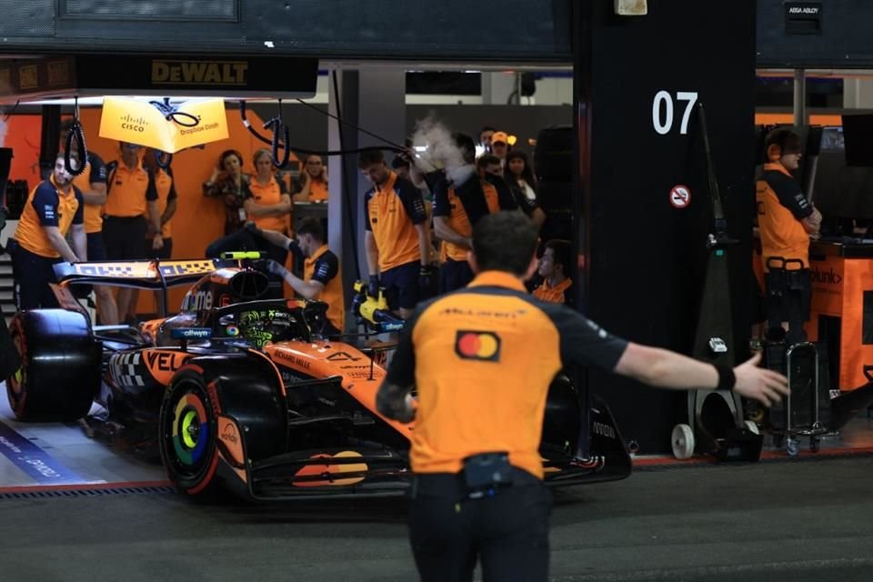 McLaren tendrá que dividir su estrategia para poder apoyar tanto a Norris como a Piastri.