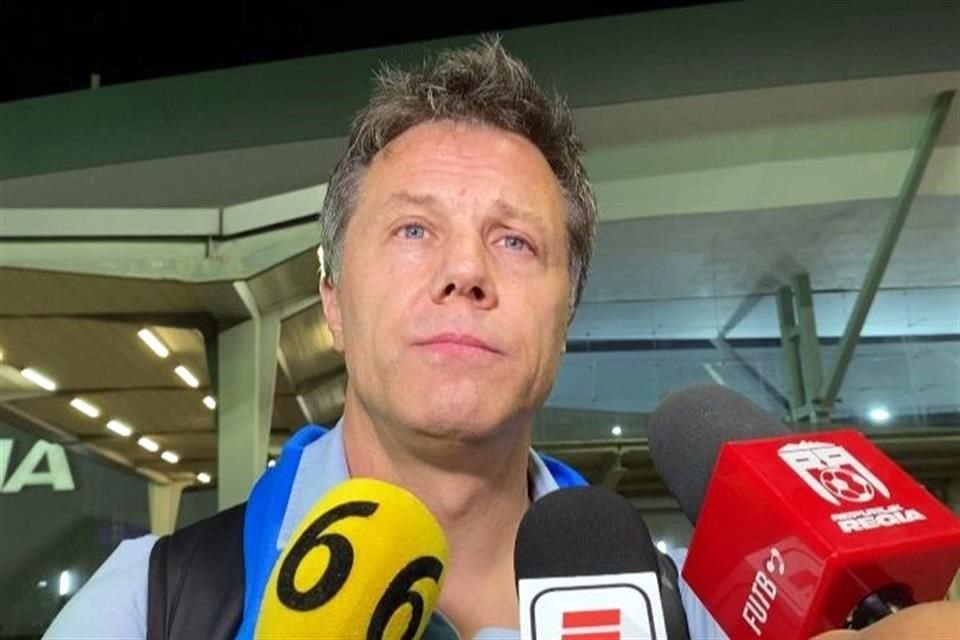 José Antonio Noriega habló a su arribo a Monterrey.
