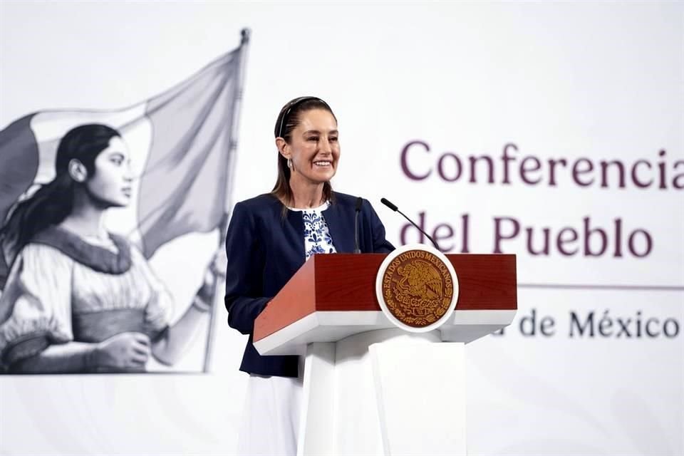 La Presidenta en su conferencia de prensa de este lunes en Palacio Nacional.