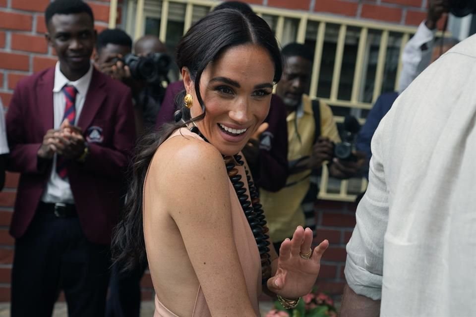 Meghan Markle está siendo acusada por una autora británica de haber plagiado su obra para una serie cancelada de Netflix.