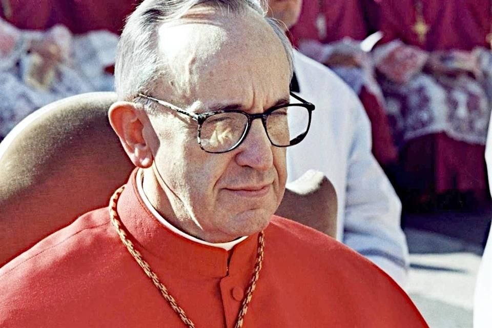 El actor reveló que su hijo bromeó con interpretar al Papa Francisco desde el 2013.