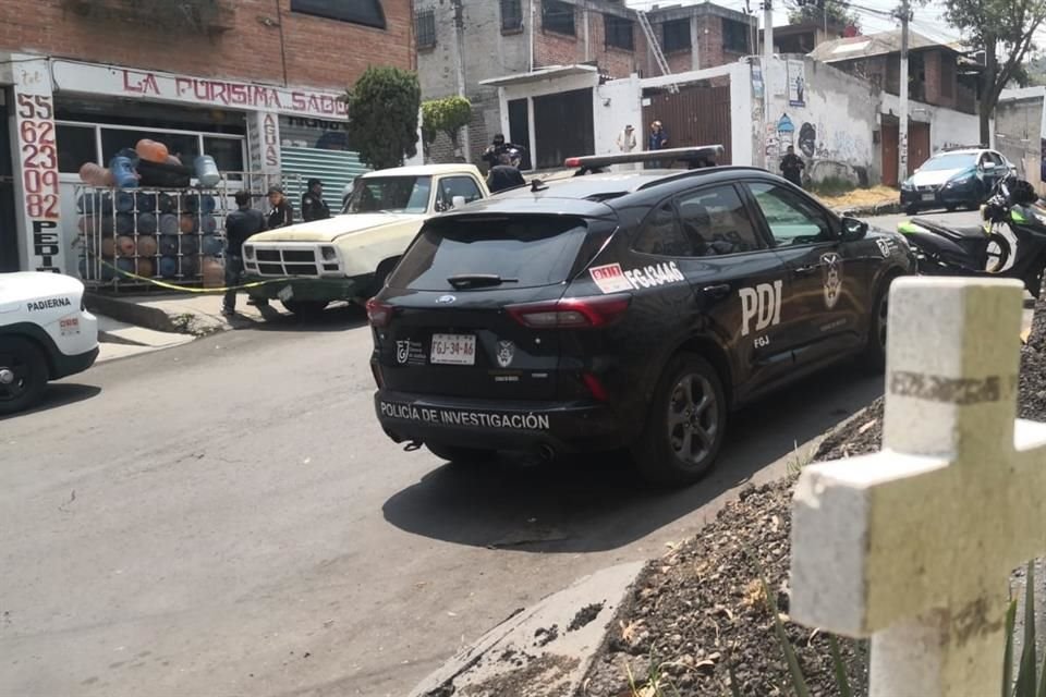 La víctima, de 25 años, fue atacada por dos sujetos, quienes huyeron en una motocicleta.