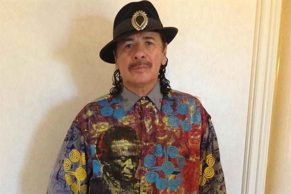 El guitarrista e ícono musical mexicano Carlos Santana fue hospitalizado de emergencia antes de dar un concierto en Texas.
