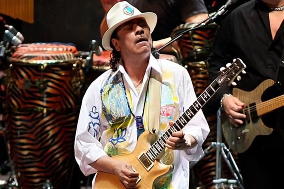 Esta no es la primera vez que Santana sufre un percance similar.