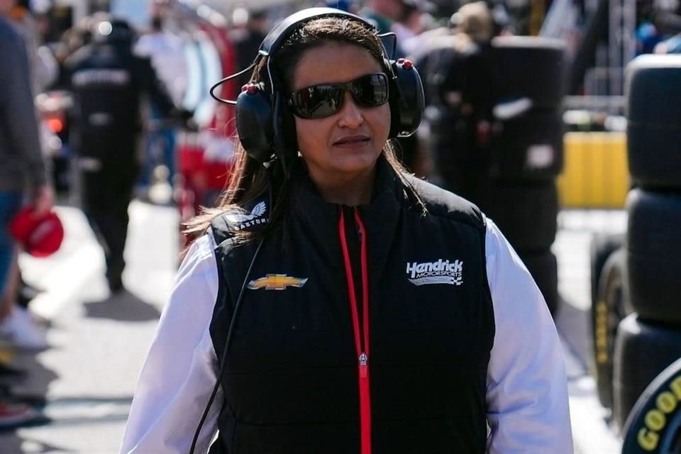 Alba Colón se integró a Hendrick Motorsports en 2018 y dos años después llegaron las coronas de Chase Elliott y en 2021 la de Kyle Larson.