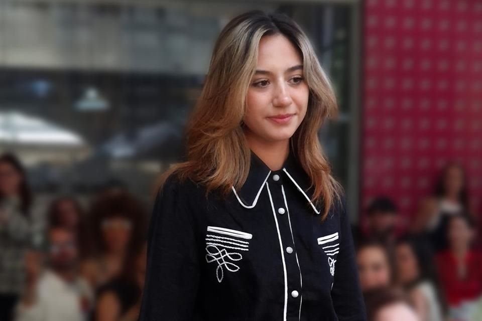 Lydia Lavín en colección 2025 VESTIGIOS