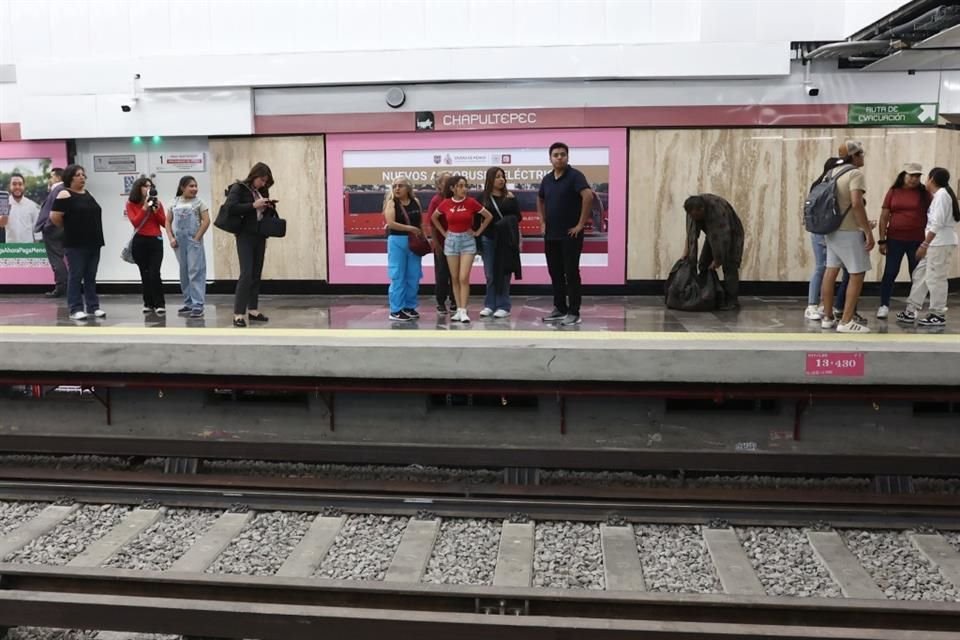 Y con 20 meses de retraso, aún quedan pendiente las últimas tres estaciones. 