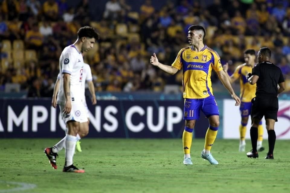 Con un 0-0 acabó el primer tiempo.