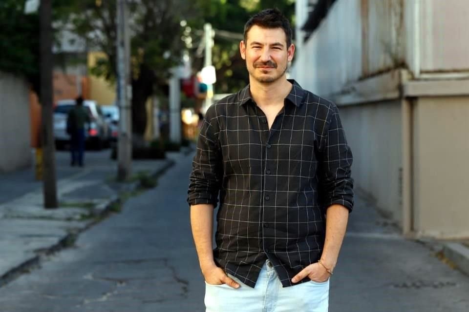 Ezequiel Rodríguez Padilla es el fundador y director de Huellas, organización que promueve el voluntariado.
