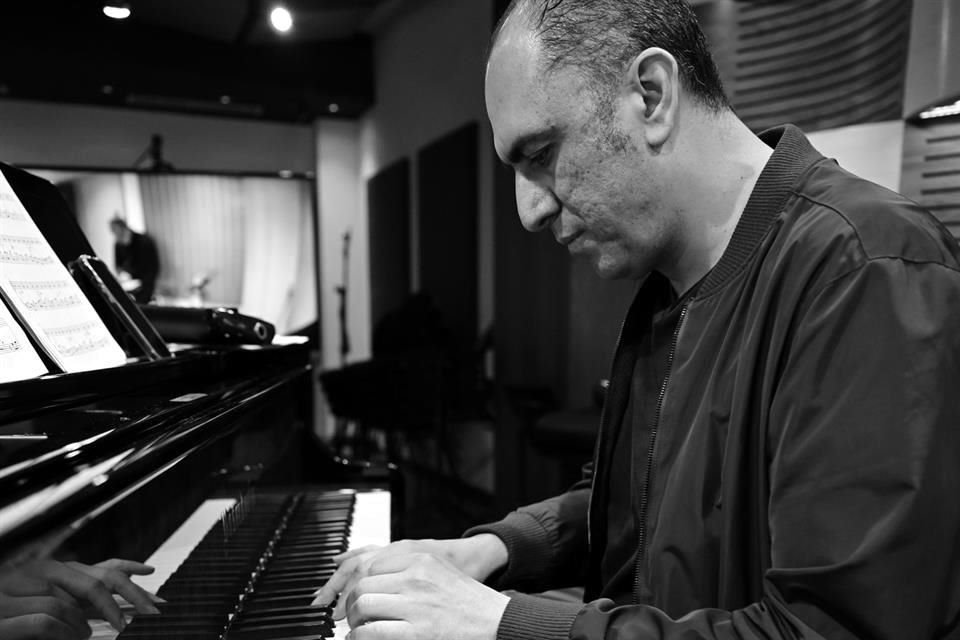 Para Abraham Barrera, con 16 álbumes publicados, la música no es una serie de estilos, sino una forma de conversación.
