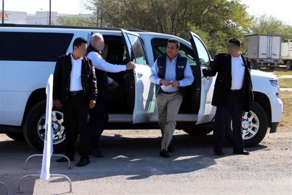 Cabeza de Vaca había reformado la Constitución de Tamaulipas para que los funcionarios de alto nivel relacionados con la seguridad pudieran contar con escoltas incluso después de dejar el cargo.