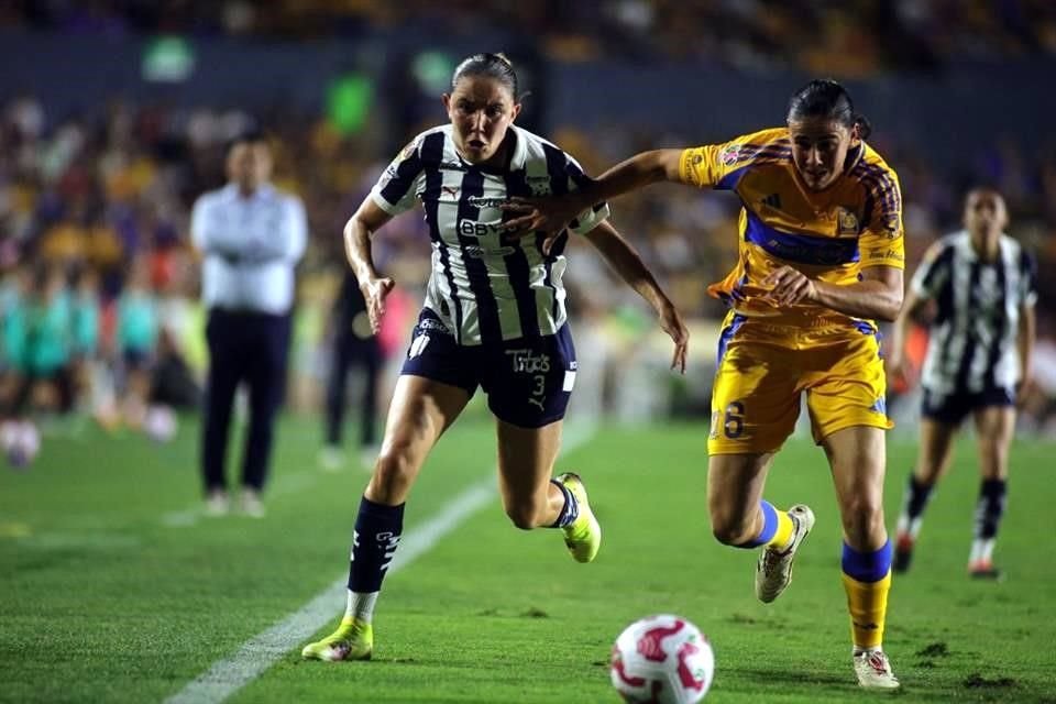 Repasa más de las acciones del partido.