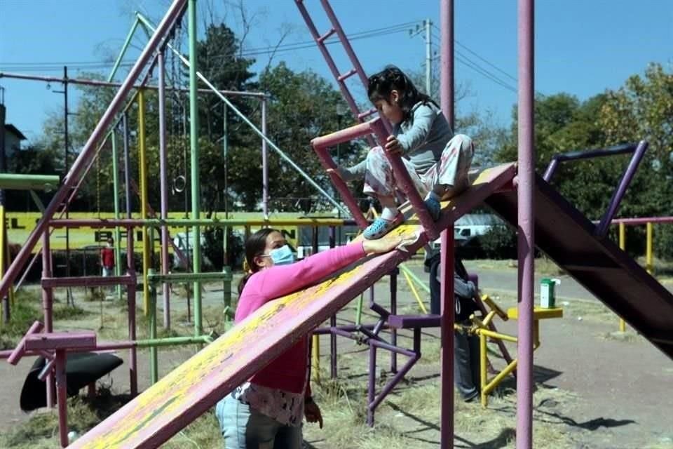 Aunque México y América Latina han experimentado avances significativos en comprensión y atención de la primera infancia, persisten desafíos cruciales.