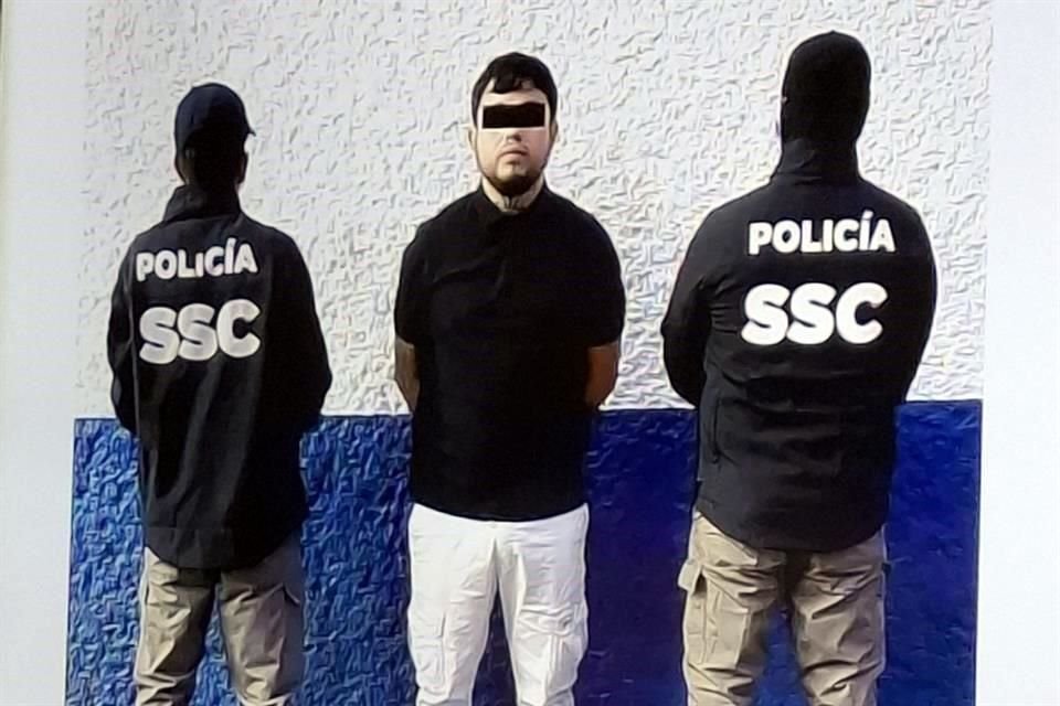 El detenido fue trasladado al Reclusorio Oriente por el delito de narcomenudeo.