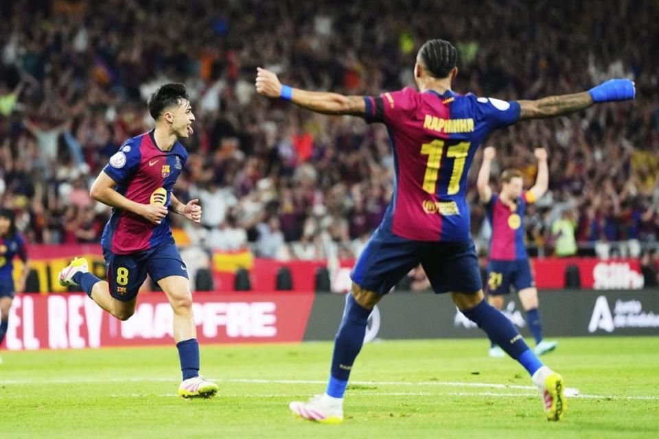 El Barcelona conquistó la Copa del Rey y podría conseguir el triplete.
