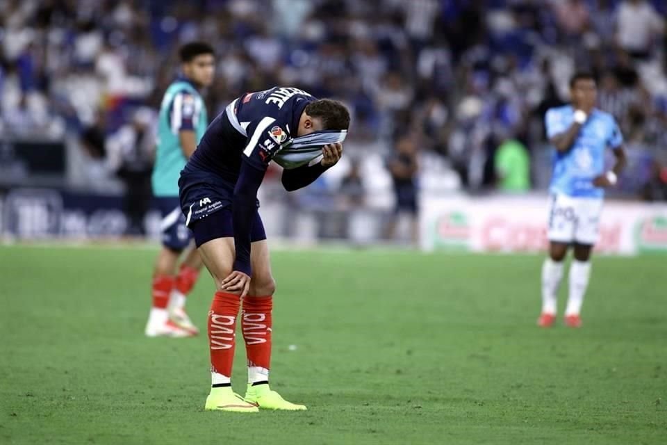 Rayados está muy lejos de ser el equipo ganador que anhela su afición.