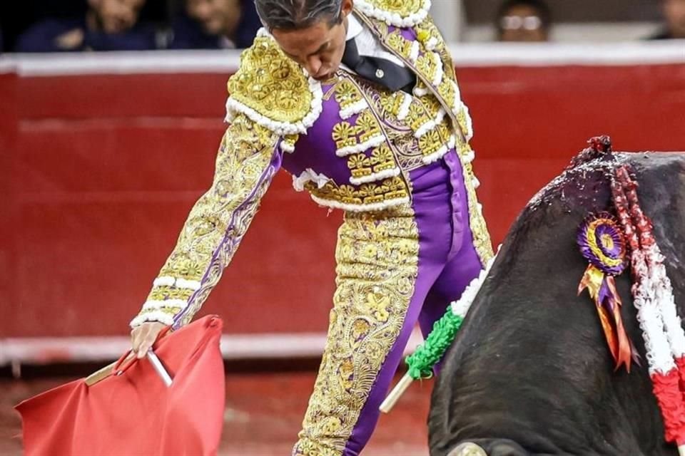 El toro 'Centinela' fue indultado en la Feria de San Marcos tras una gran faena de Talavante.