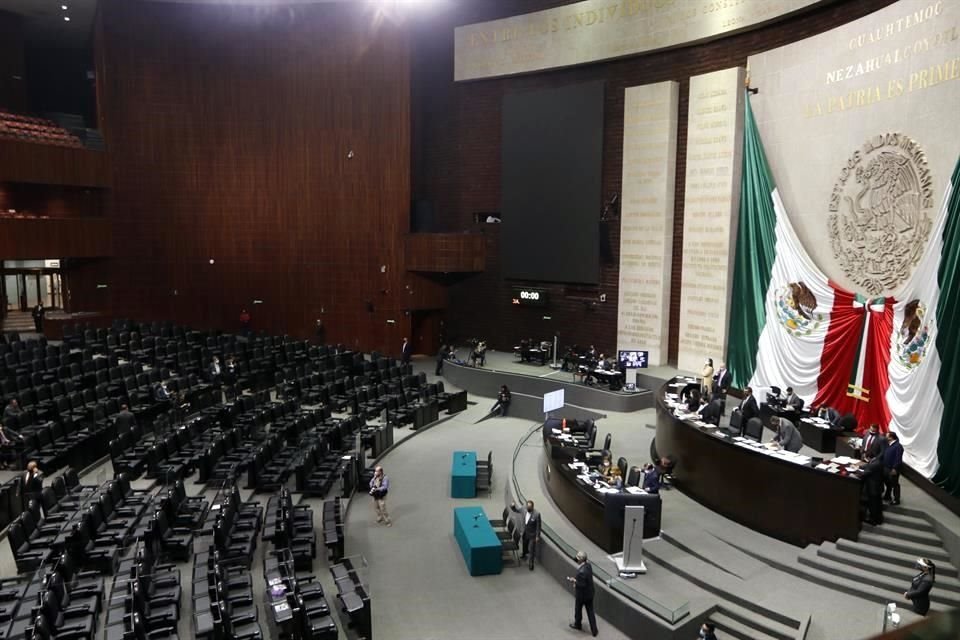 El bloque opositor en San Lázaro presentará una controversia ante la SCJN contra la pregunta que se avaló para la consulta de revocación de mandato.