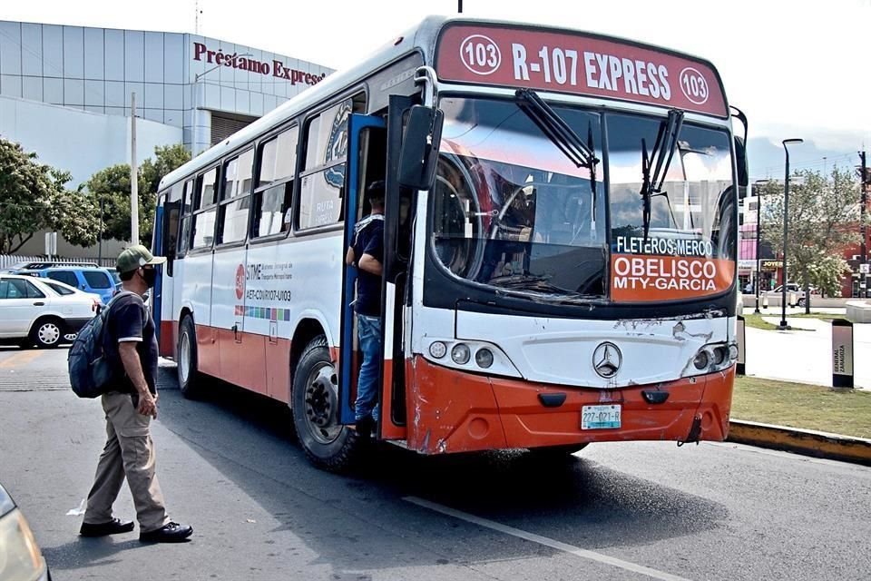 El Estado arrancará esta semana la revisión de emisiones del transporte público.