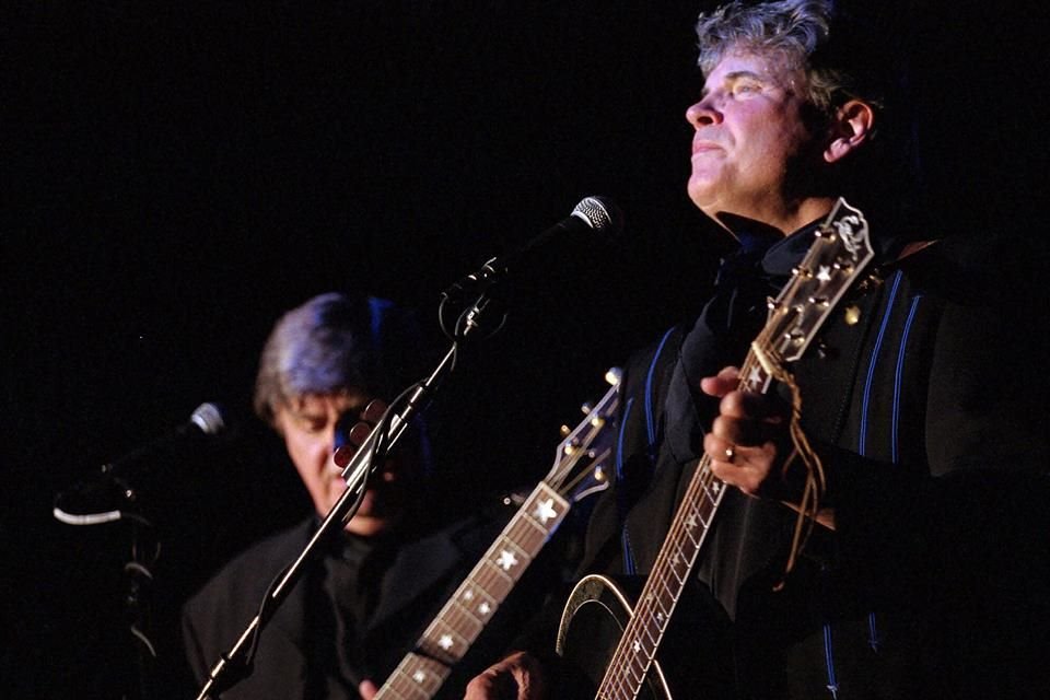 El pionero del country rock estadounidense Don Everly, quien era la mitad superviviente de los legendarios Everly Brothers, falleció el sábado a los 84 años.