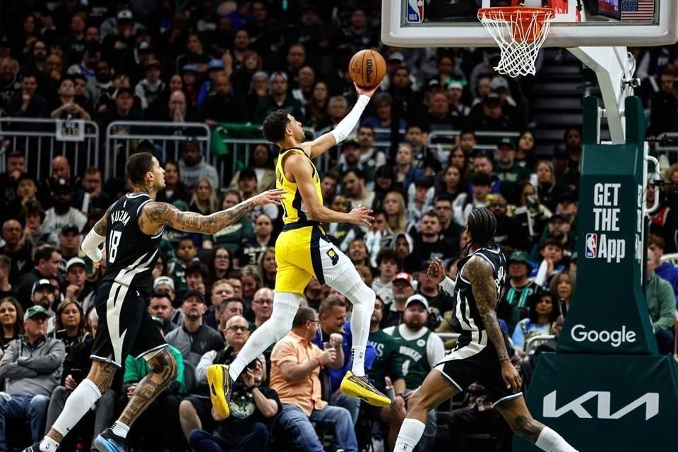 Tyrese Haliburton está destacando con Indiana.