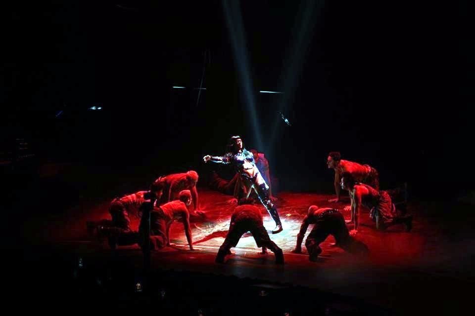 El público coreó sus canciones y aplaudió la entrega de la artista.