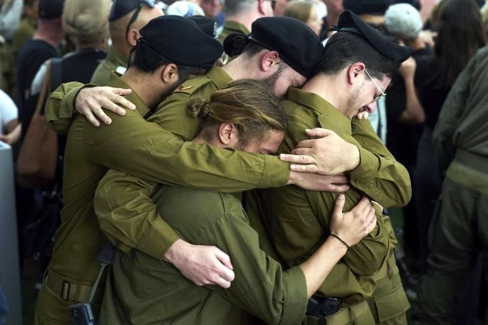 Israel emitió órdenes de reclutamiento a reservistas para movilizar a miles de efectivos de cara a una expansión de su ofensiva en Gaza.