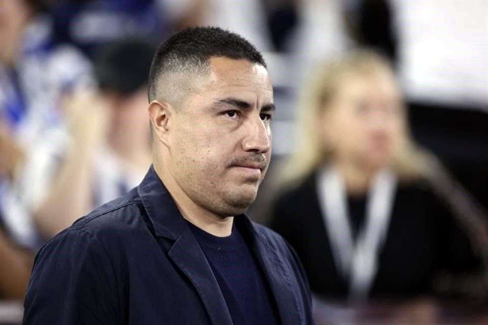 Efraín Juárez ex jugador de Rayados ahora es el técnico de Pumas.
