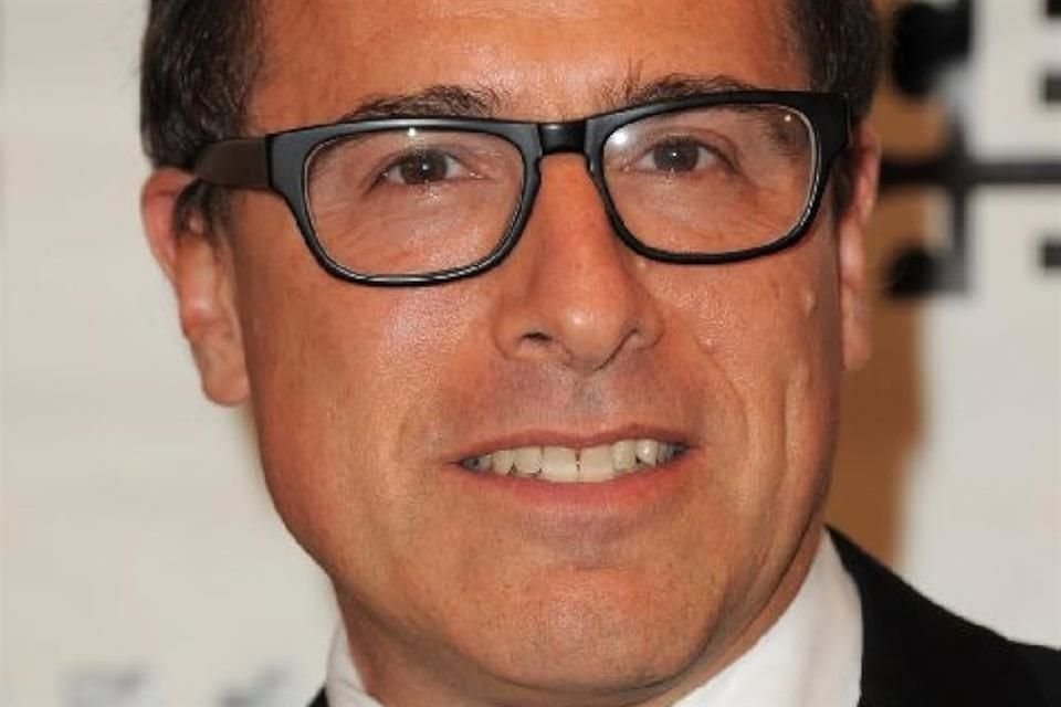 El cineasta de culto David O. Russell está de regreso con un nuevo proyecto que involucra a Jenna Ortega y Robert De Niro.