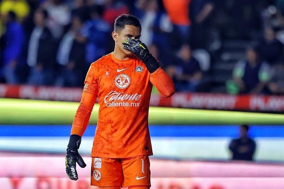 Hernán Cristante, ex portero del Toluca, dice que Luis Ángel Malagón, del América, tiene muchas deficiencias técnicas que debe trabajar.