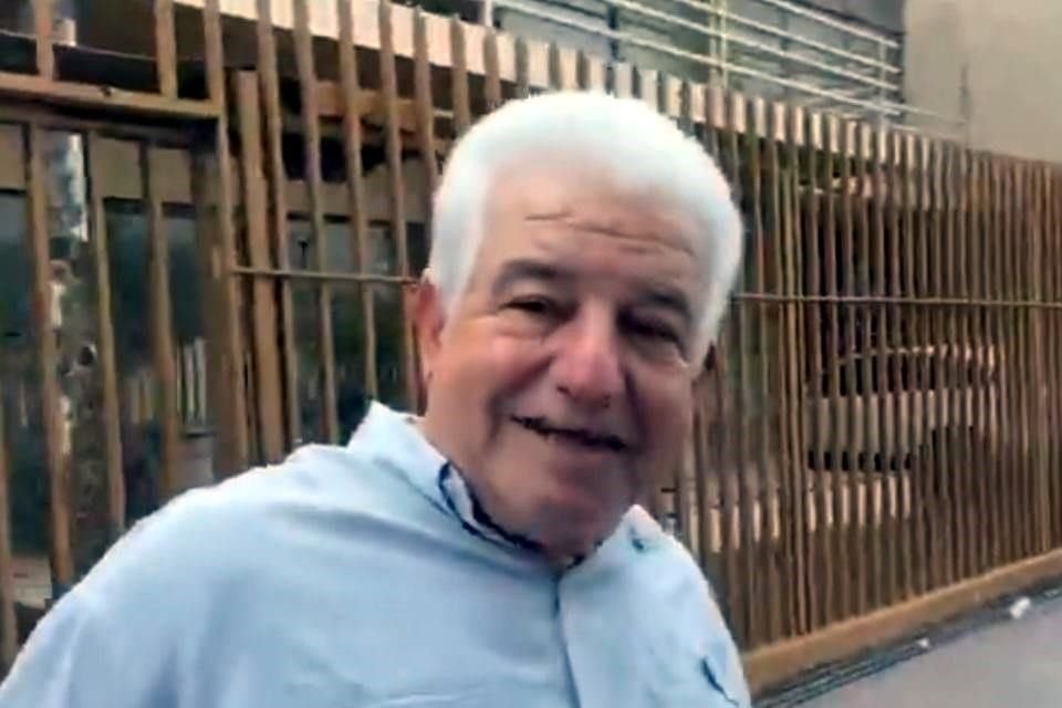 José Ramiro López Obrador, Secretario de Gobierno de Tabasco, pidió a prensa 'bajarle', porque sólo cubren temas de violencia en el estado.