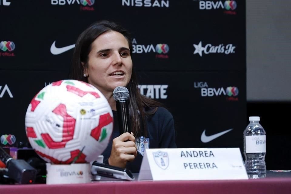 Andrea Pereira no olvida su pasado con América.