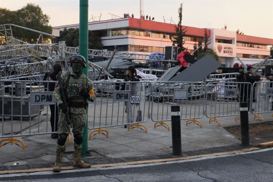 Personal del Ejercito resguardo el lugar, al que llegaron peritos de la Fiscalía.
