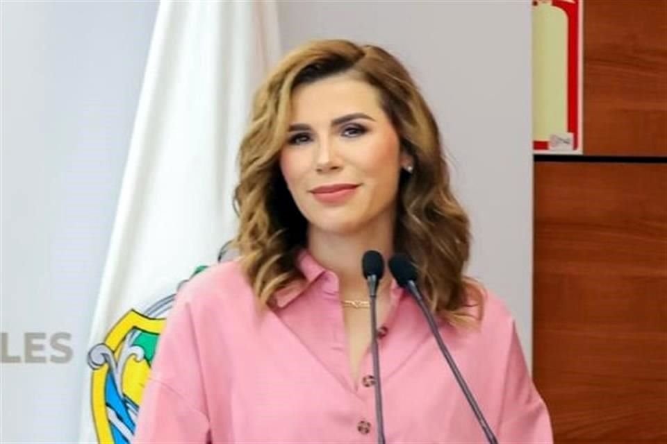 Autoridades de Estados Unidos retiraron la visa tanto a la Gobernadora de Baja California como a su esposo.