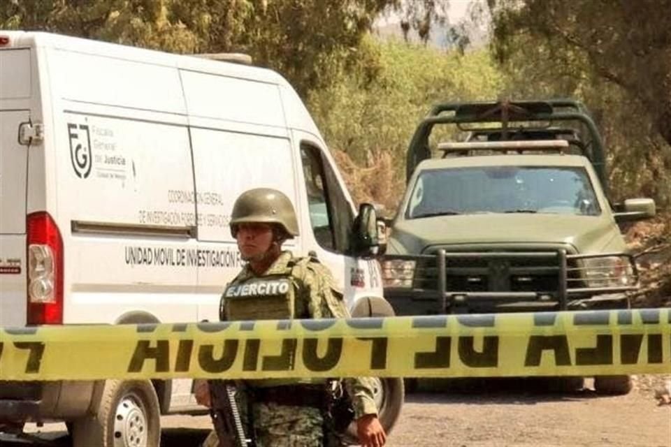 Dos hombres fueron acribillados en las inmediaciones de la capilla la Asunción en Tlalpan; vecinos escucharon 15 detonaciones.