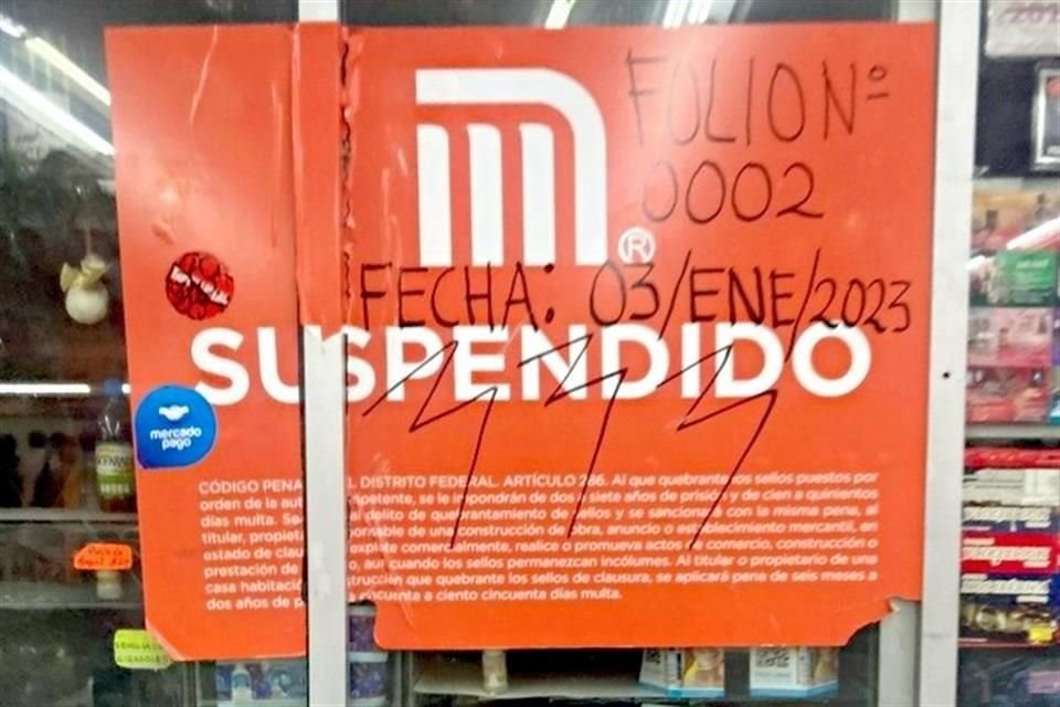 Algunos negocios suspendidos. En seis líneas del Sistema Transporte Colectivo es donde más locales existen.