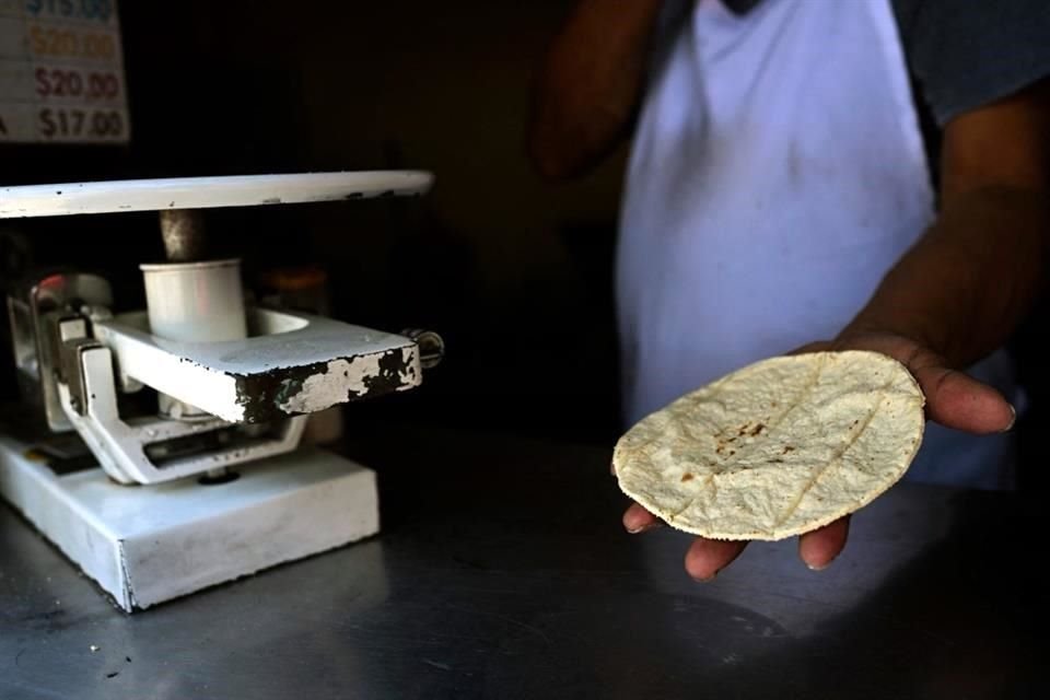 El 98 por ciento de la población en México consume tortillas, aunque la mayoría prefiere las de maíz.