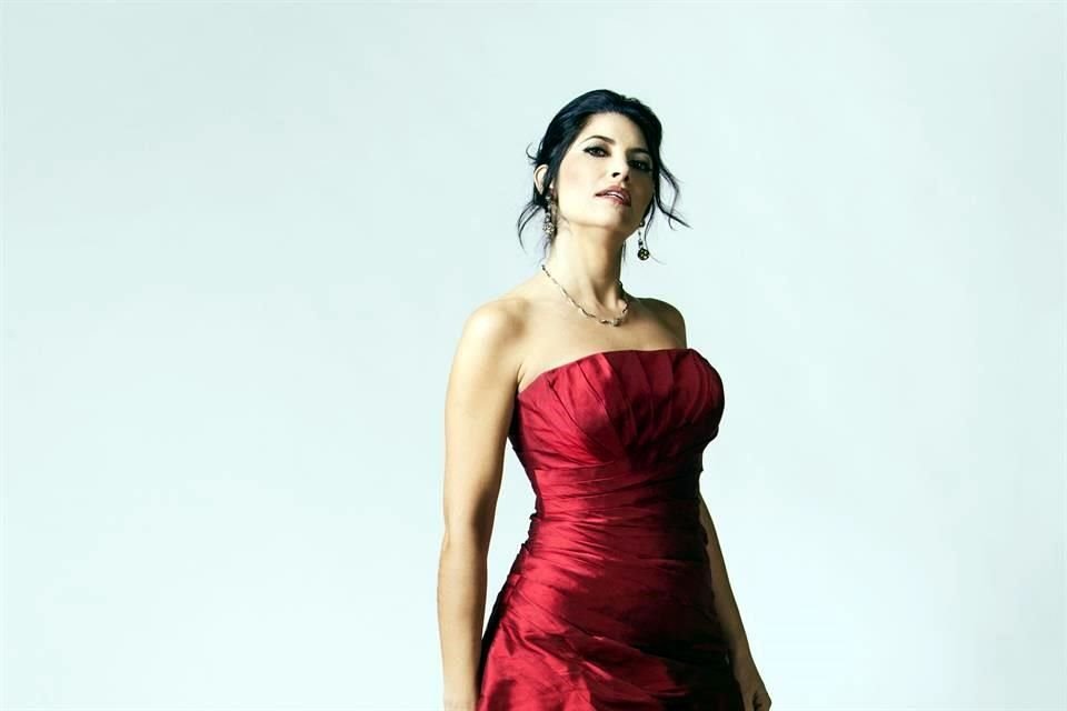 La mezzosoprano estadounidense Vivica Genaux se presentará con el ensamble Europa Galante el domingo en la Sala Nezahualcóyotl del CCU.