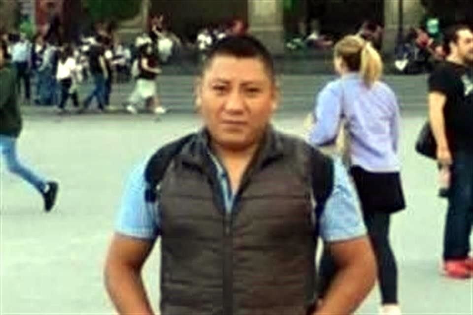 El maestro perdió su mano debido a balazos recibidos en los ataques.