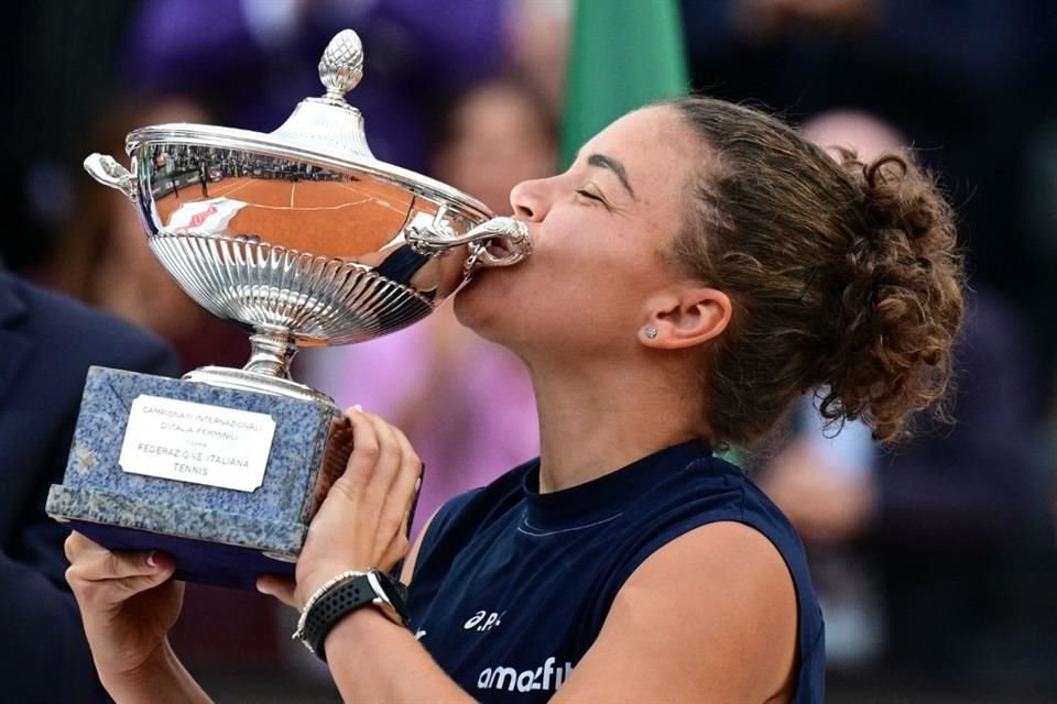 Jasmine Paolini se convirtió en la primera italiana desde 1985 en coronarse en el Masters de Roma, tras vencer a Coco Gauff en la Final.