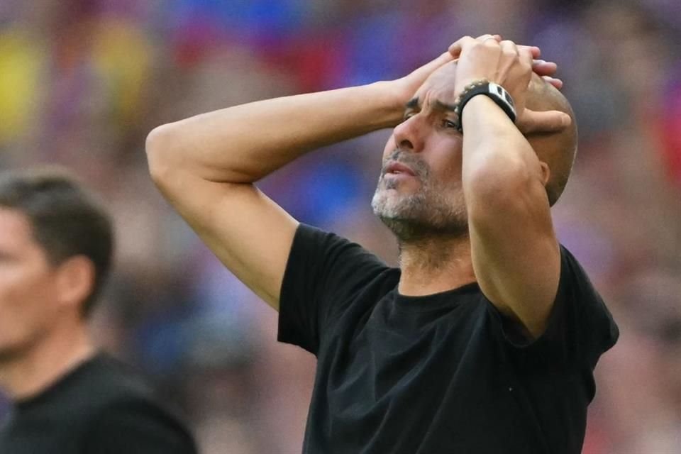 El Manchester City consumó un nuevo fracaso en la temporada, tras perder 1-0 con el Crystal Palace en la Final de la FA Cup.