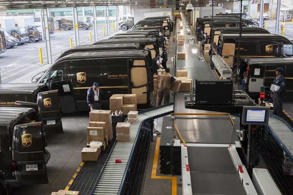 UPS działa w ponad 200 krajach i terytoriach obu Ameryk, Europy, Azji, Afryki, Oceanii i Pacyfiku.