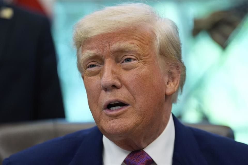 Tras su publicación, Trump dijo que Beyoncé supuestamente recibió 11 millones de dólares por aparecer en un escenario en Houston para apoyar a Harris.