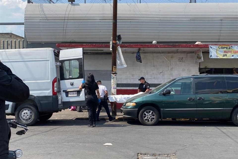 Un hombre fue asesinado a golpes en el Mercado 10 de Mayo, en la Colonia Nueva Tenochtitlán, Alcaldía Gustavo A. Madero.